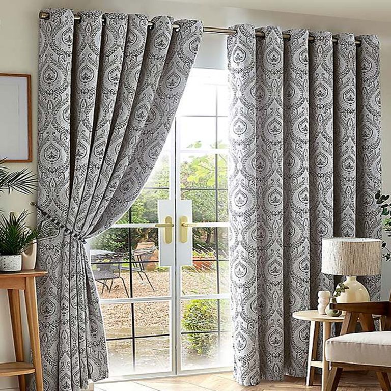 Custom Curtains – Tailored Style & Fit