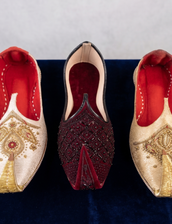 Royal Hand-Embroidered Zari Khussas